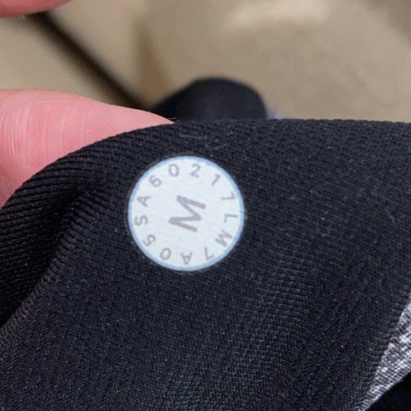 Lululemon Men’s Pace Breaker Short Linerless 9" - Picture 6 of 6